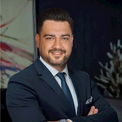 BİZ KİMİZ
